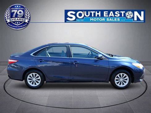 Used 2016 Toyota Camry LE FWD image 8