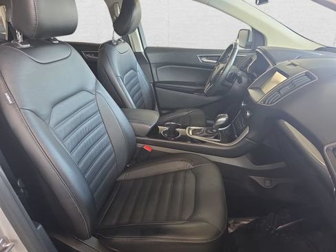 Used 2015 Ford Edge SEL w/ Equipment Group 201A FWD image 10