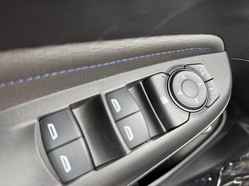 Used 2024 Buick Envista Sport Touring w/ Convenience I Package FWD image 29