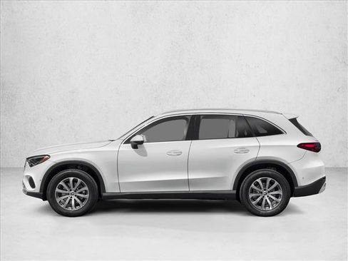 New 2026 Mercedes-Benz GLC 300 image 3