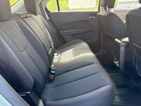 Used 2014 Chevrolet Equinox LS FWD image 19