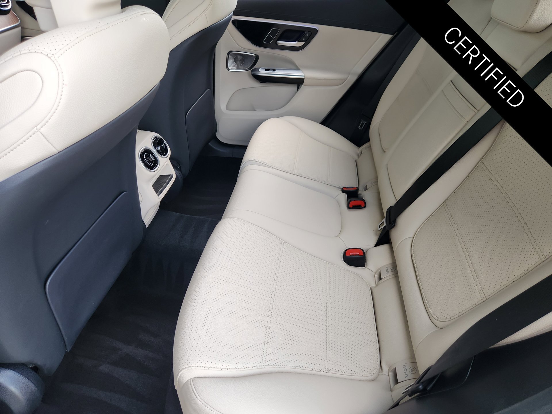 Certified 2024 Mercedes-Benz GLC 300 4MATIC image 30