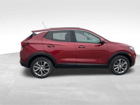 Used 2021 Buick Encore GX Essence w/ Experience Buick Package image 9