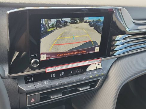 New 2026 Toyota Camry SE w/ Convenience Package FWD image 15