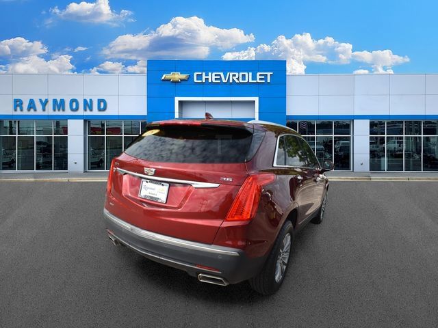 Used 2018 Cadillac XT5 Luxury w/ Driver Awareness Package AWD/4WD image 3