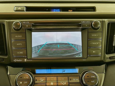 Used 2015 Toyota RAV4 XLE FWD image 21
