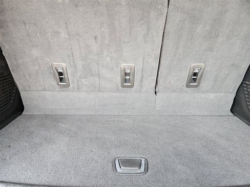 Used 2023 Chevrolet Tahoe Premier w/ Advanced Technology Package image 22