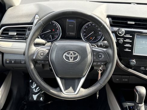 Used 2020 Toyota Camry SE image 20