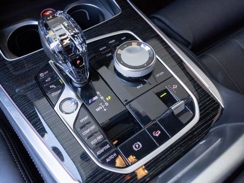 Used 2020 BMW X7 M50i w/ Dynamic Handling Package image 12