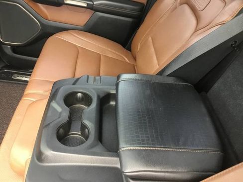 Used 2019 RAM 1500 Limited AWD/4WD image 13