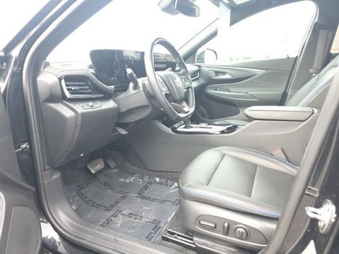 Used 2024 Buick Envista Sport Touring w/ Convenience I Package image 14