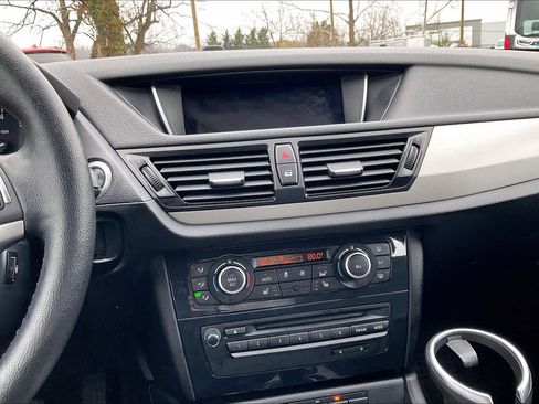 Used 2015 BMW X1 xDrive28i image 7