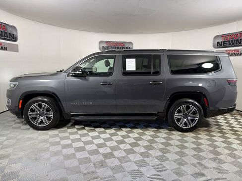 Used 2024 Jeep Wagoneer L Series II image 7