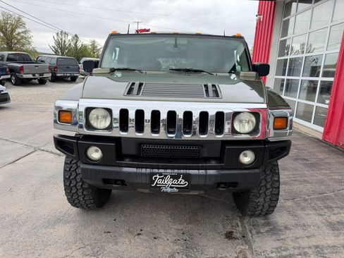 Used 2003 HUMMER H2 w/ Preferred Equipment Group AWD/4WD image 3