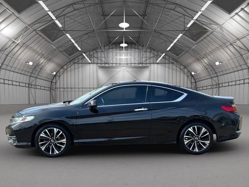 Used 2016 Honda Accord EX image 3