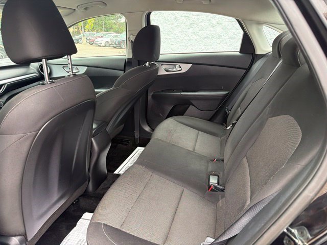 Used 2022 Kia Forte LXS FWD image 16