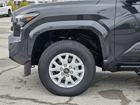 New 2025 Toyota Tacoma SR5 w/ Blackout Package (GST) image 6