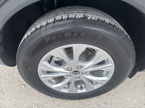 Used 2025 Ford Escape Active AWD/4WD image 24