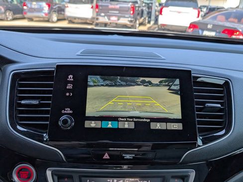 Used 2023 Honda Passport Elite image 8