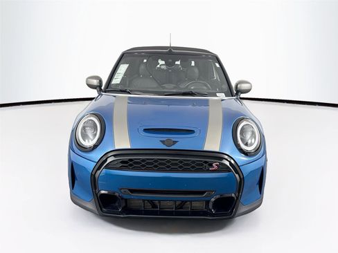 Used 2023 MINI Cooper S image 9