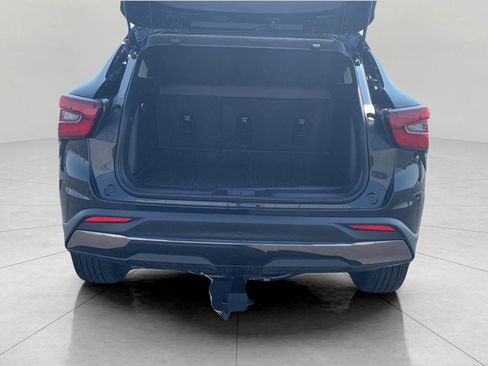 Certified 2025 Chevrolet Trax ACTIV w/ Driver Confidence Package FWD image 25