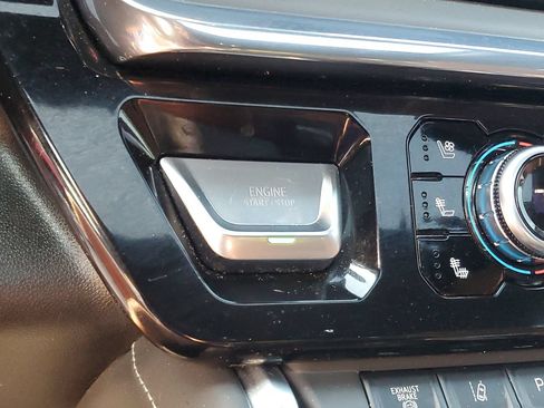 Used 2025 GMC Sierra 3500 Denali Ultimate AWD/4WD image 25