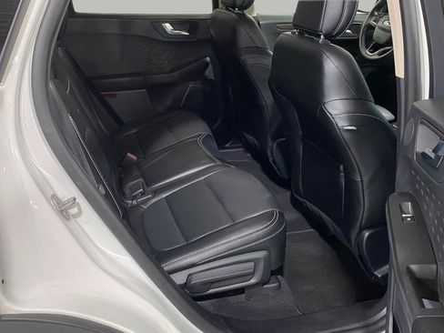 Used 2020 Ford Escape Titanium FWD image 24