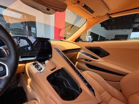 Used 2024 Chevrolet Corvette Stingray Premium Conv w/ Stealth Interior Trim Package RWD image 22
