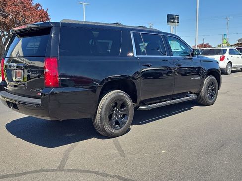 Used 2017 Chevrolet Suburban LT w/ Z71 Midnight Edition AWD/4WD image 3