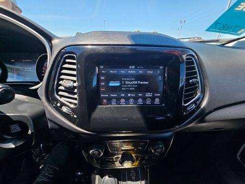 Used 2021 Jeep Compass Latitude w/ Sun and Sound Group AWD/4WD image 23