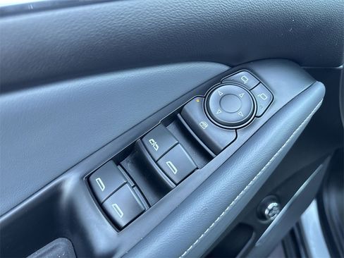 Used 2023 Buick Enclave Essence w/ Experience Buick Package image 19