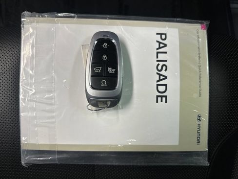 Used 2023 Hyundai Palisade Limited w/ Cargo Package AWD/4WD image 40