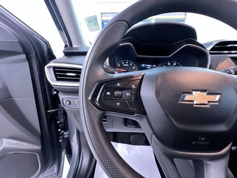 Used 2021 Chevrolet TrailBlazer LS FWD image 20