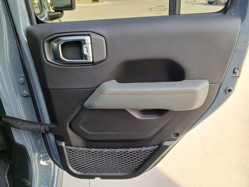 New 2026 Jeep Gladiator Mojave AWD/4WD image 17