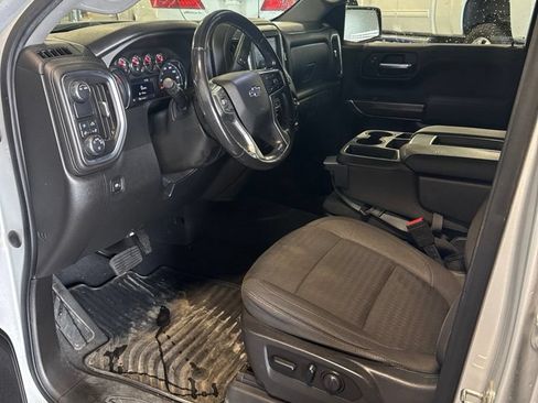 Used 2021 Chevrolet Silverado 1500 RST RWD image 9
