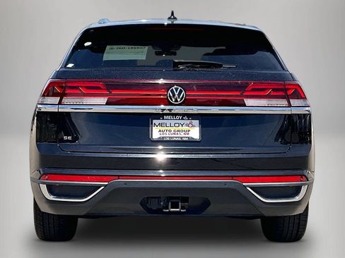 Used 2024 Volkswagen Atlas Cross Sport SE FWD image 5