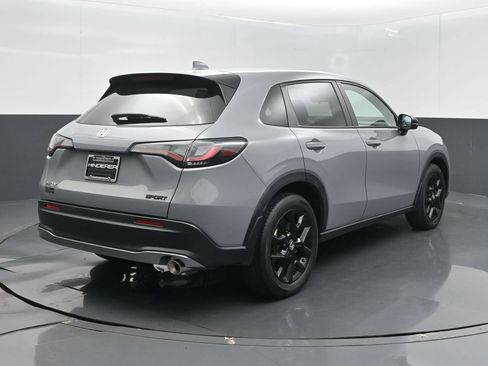 Used 2025 Honda HR-V Sport image 7
