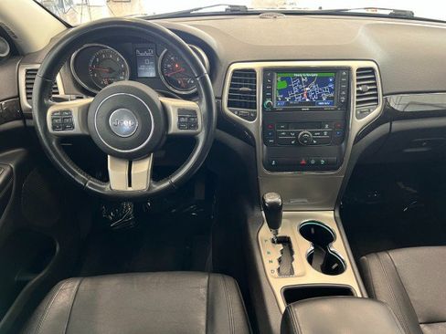 Used 2012 Jeep Grand Cherokee Laredo AWD/4WD image 18