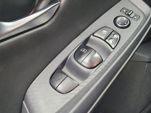 Used 2023 Nissan Sentra SV FWD image 27