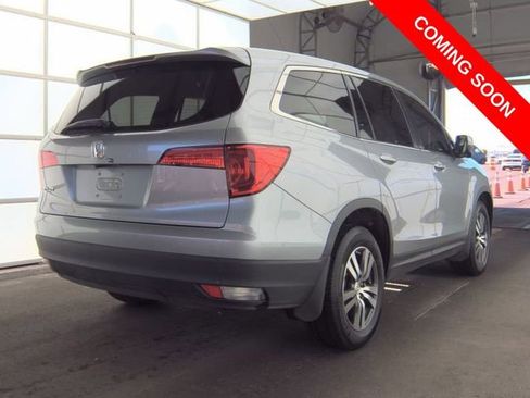 Used 2017 Honda Pilot EX-L image 2