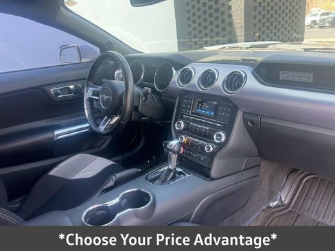 Used 2015 Ford Mustang Coupe image 18