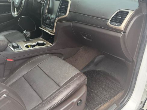 Used 2014 Jeep Grand Cherokee Summit AWD/4WD image 12