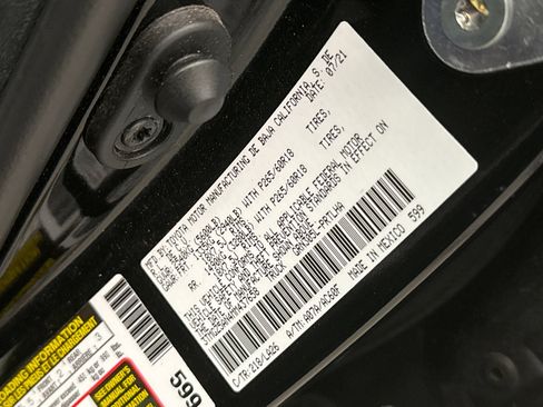 Used 2021 Toyota Tacoma Limited w/ Nightshade Package AWD/4WD image 25