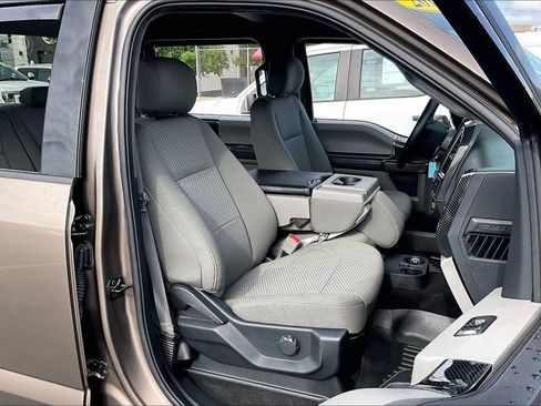 Used 2019 Ford F150 XLT AWD/4WD image 6