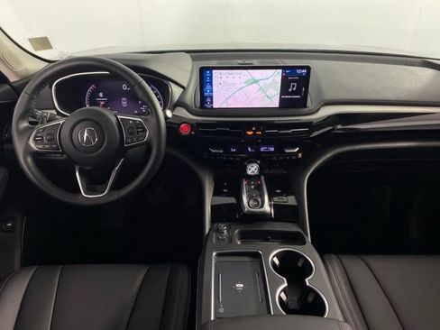 Used 2025 Acura MDX FWD image 25