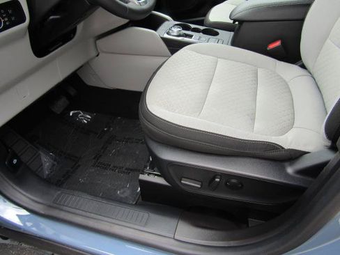Used 2024 Ford Escape Active AWD/4WD image 16