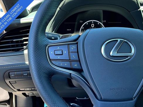 Used 2024 Lexus LS 500 F Sport w/ Dynamic Handling Package RWD image 26