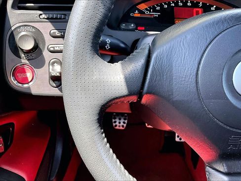 Used 2001 Honda S2000 image 18