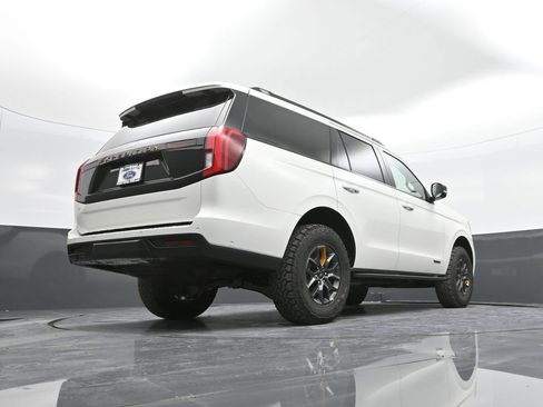 New 2025 Ford Expedition Tremor image 58