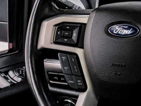 Used 2020 Ford F150 Platinum w/ Equipment Group 701A Luxury AWD/4WD image 23